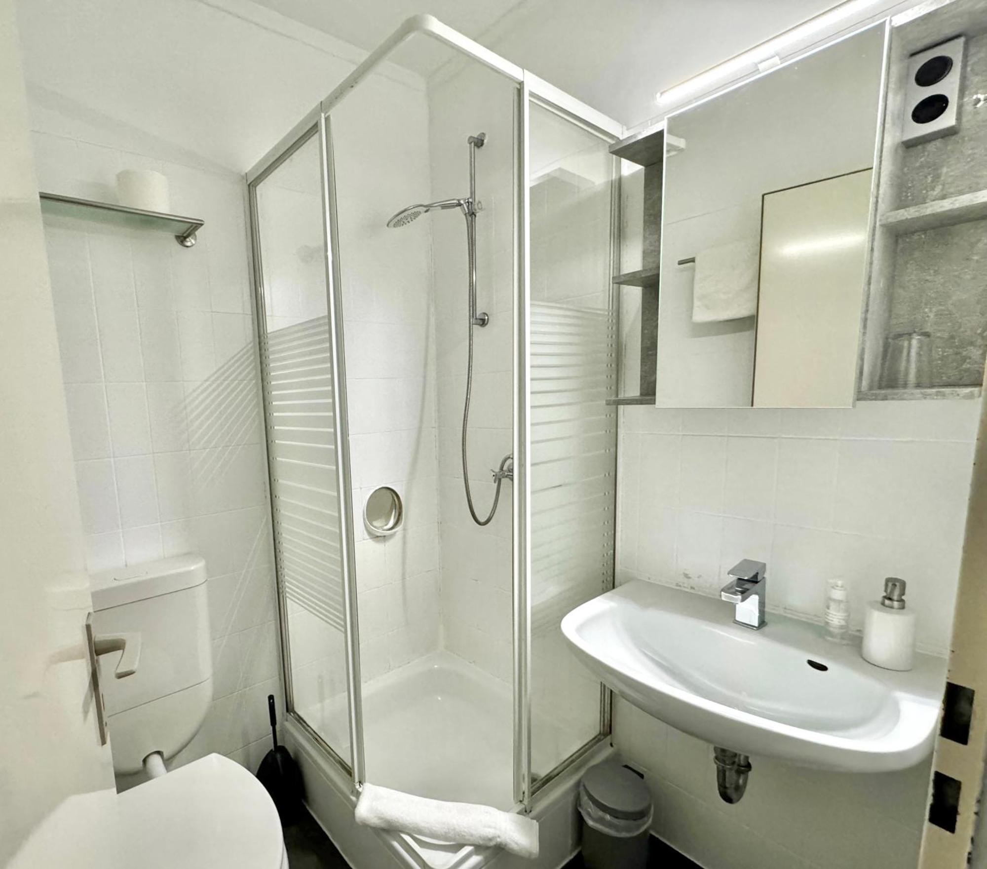 Fruehstueckspension Zur Krone Bad Endbach ภายนอก รูปภาพ