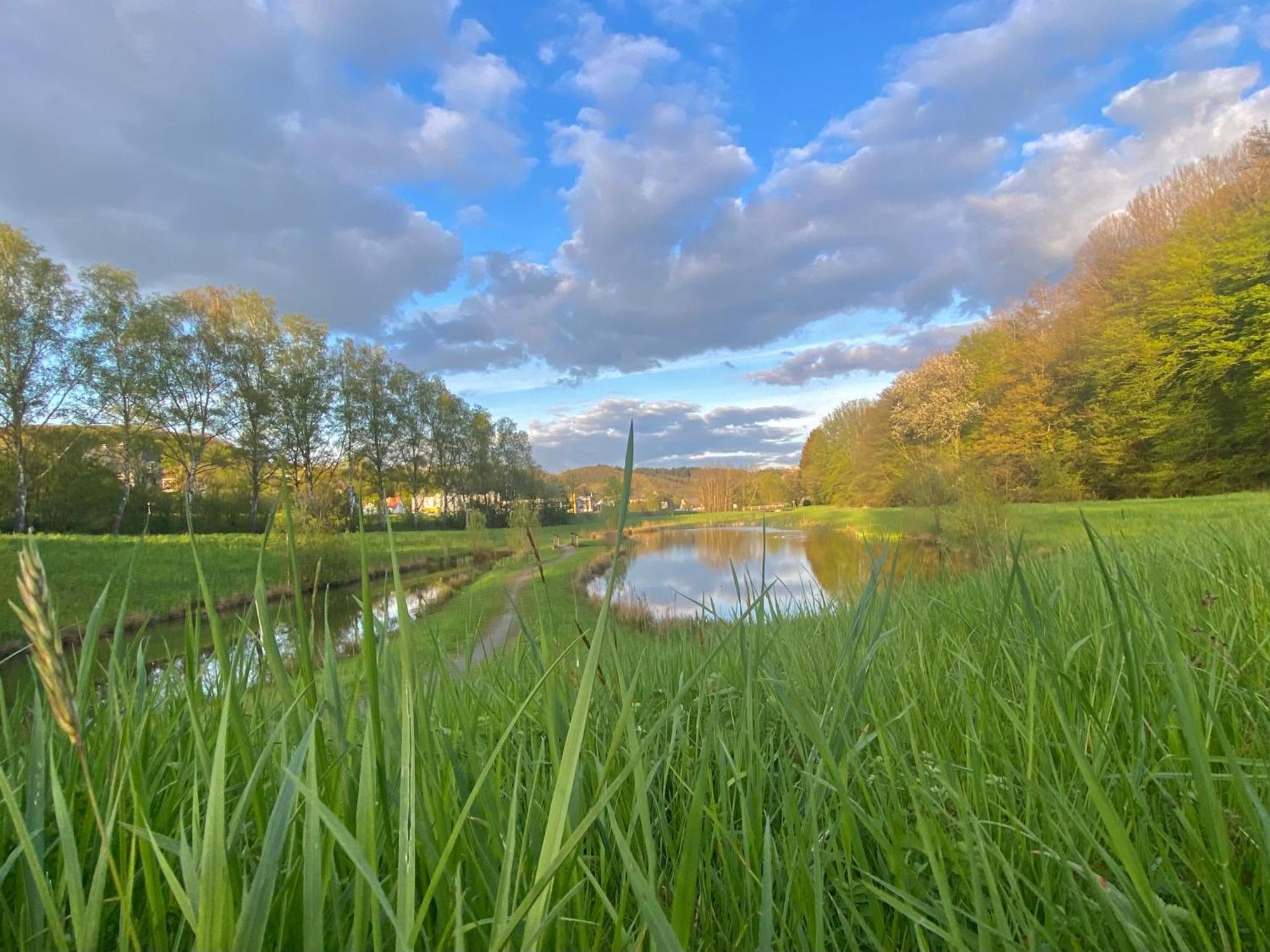 Fruehstueckspension Zur Krone Bad Endbach ภายนอก รูปภาพ